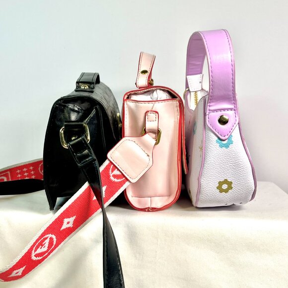 FAO Schwarz Kids 3 Purse Wardrobe Bundle in Pink, Black and White - Picture 3 of 16